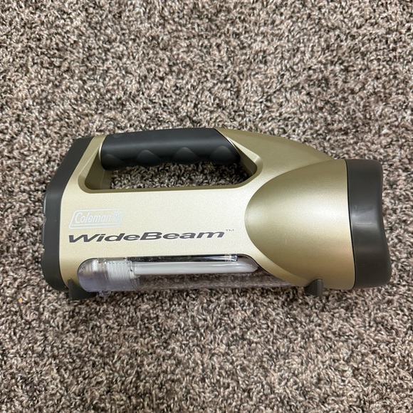 Coleman Flashlight/Lantern 4D Wide Beam Light Model 5308-720  NEW sealed in box - Picture 1 of 4